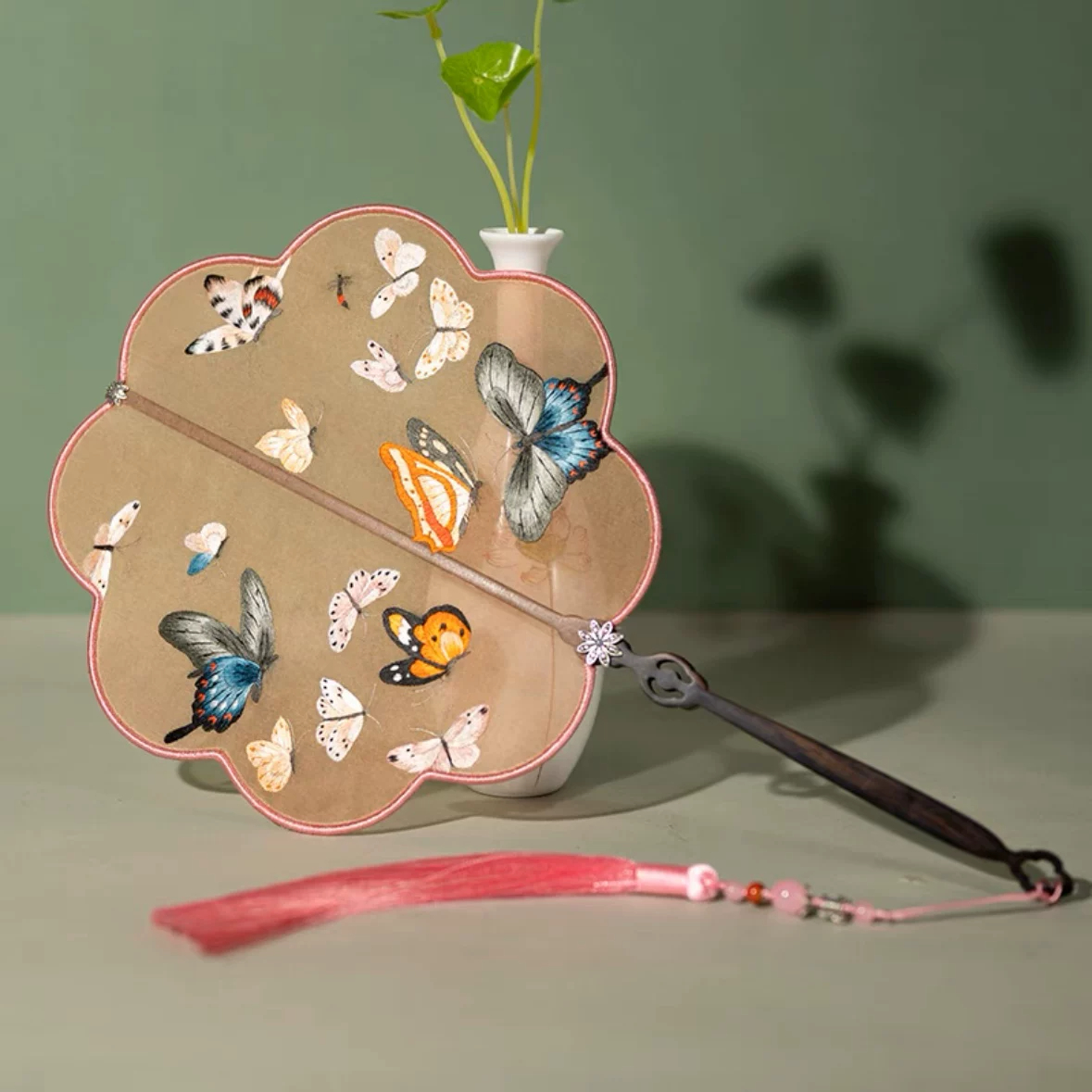 Handmade Suzhou Embroidered Silk-Wrapped Round Fan-Colorful Butterflies - Signature Gift Edition