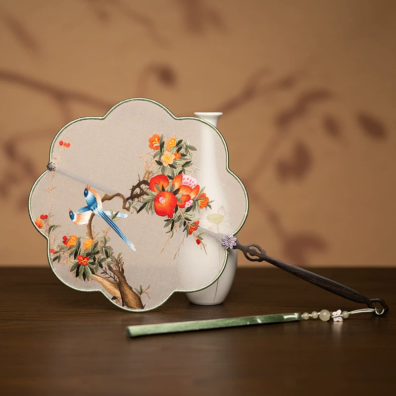 Handmade Suzhou Embroidered Silk-Wrapped Round Fan-Emerald Green - Signature Gift Edition